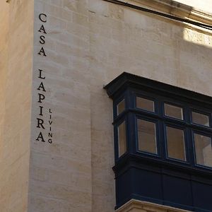 Casa Lapira