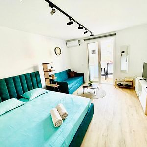 Studio de Luxe