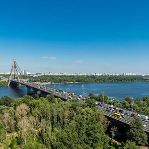 Apartments With Crazy Panoramic View Of The Dniepr