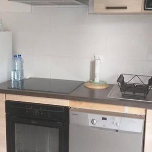 superbe appartement T3 traversant avec place de parking
