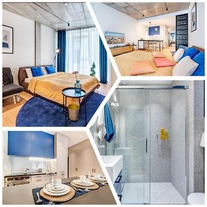 Happy Inn Gold Studio, Self Check-In, Parking In The Underground Garage