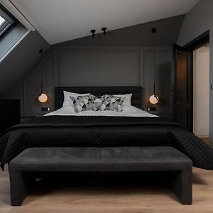 Lit d'Art Exclusive Boutique Hotel
