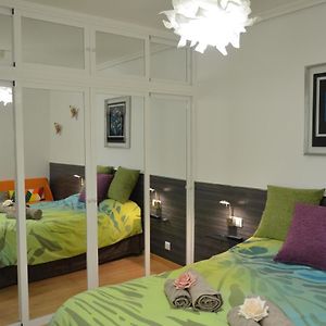 Appartement à 2 Chambres à Coucher