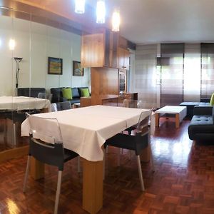 Appartement à 3 Chambres à Coucher