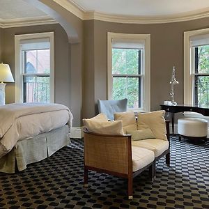 Suite Lit Queen-Size