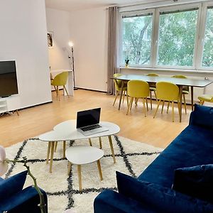 Appartement à 3 Chambres à Coucher