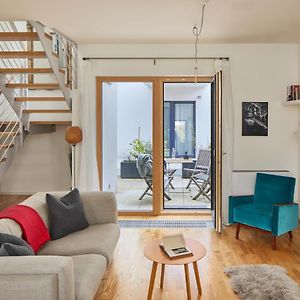 Appartement à 2 Chambres à Coucher