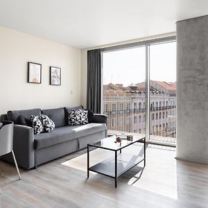 Joivy Luxurious Studios With River View Near Time Out Market