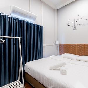 Hostel Lemon Siam Petchaburi Road