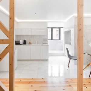 Tiny Cosy Room- Alcantara