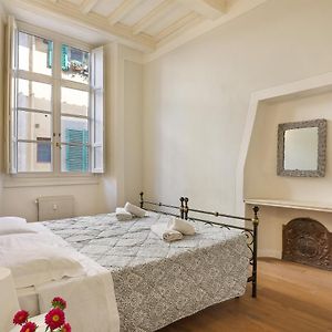 Appartement à 3 Chambres à Coucher