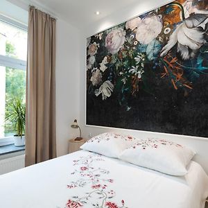 Appartement Luxe à 4 Chambres à Coucher
