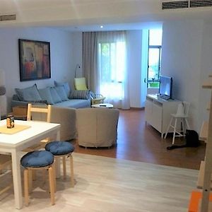 Appartement à 2 Chambres à Coucher