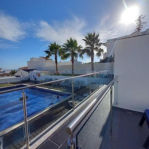 Villa à 2 Chambres à Coucher