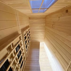 Le Clovis Suites Spa Sauna