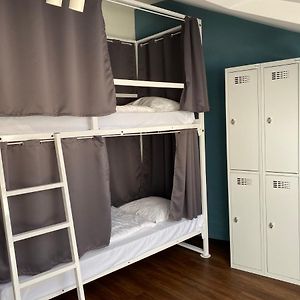 Chambre Juste Pour Femmes Dortoir