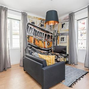 Appartement à 2 Chambres à Coucher