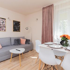 Mokotow Apartments Reytan By Noclegi Renters