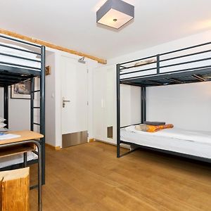 Dormitory Room Mixed
