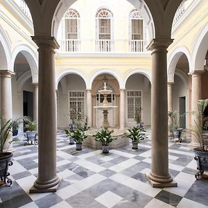 Cozy Apartment In House-Palace With Private Patio