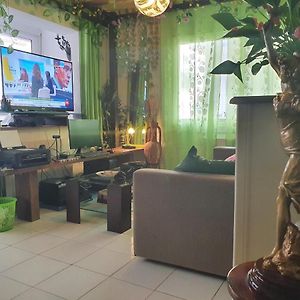 Apartamento Con Oficina Y Vistas Al Mar