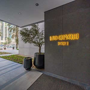 Elegant Apt With Balcony Minutes From Burj Khalifa