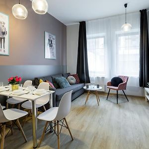 Friendhouse Residence