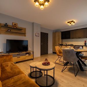 Apartment City Home