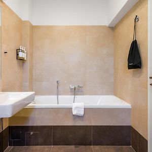 Studio Extra Grande Lit King-Size