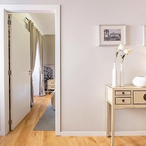 Cayres Suites Carmo