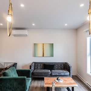 Appartement à 2 Chambres à Coucher