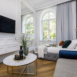 Louvre Studios by Loft Affair