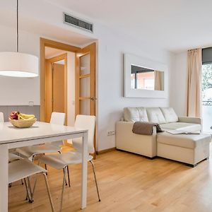 Appartement à 2 Chambres à Coucher