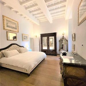 Borgo Pinti Suites Le Stanze Dei Nobili
