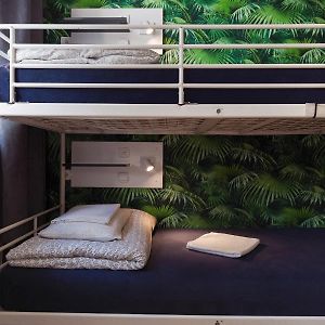Chambre Juste Pour Femmes Dortoir
