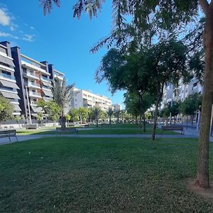 Piso céntrico con piscina,parking y jacuzzi