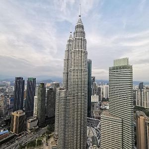 Sky Suites Klcc By Autumn Suites Premium Stay