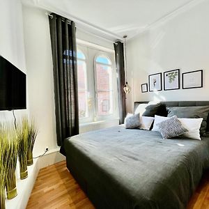 Appartement à 2 Chambres à Coucher