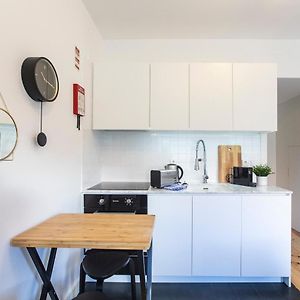 Appartement à 2 Chambres à Coucher