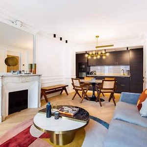 Appartement à 3 Chambres à Coucher