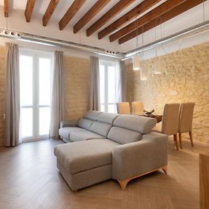 Appartement à 3 Chambres à Coucher
