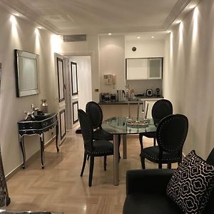 Studio Gray D'Albion Cannes