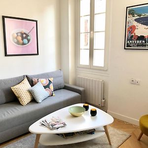 Appartement à 2 Chambres à Coucher