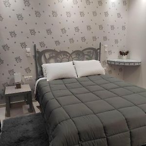 AktYs Elegant Studio