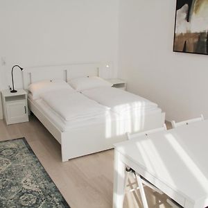 Appartement à 2 Chambres à Coucher