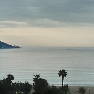 Apartamento Roses Para 4 Personas Maximo Vistas Mar Y Canal