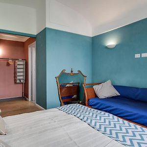 Femasuites