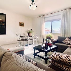 Appartement à 2 Chambres à Coucher