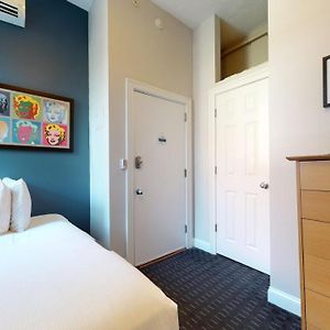 South End Studio Perfect For Work Travel #26