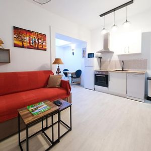 Appartement à 2 Chambres à Coucher